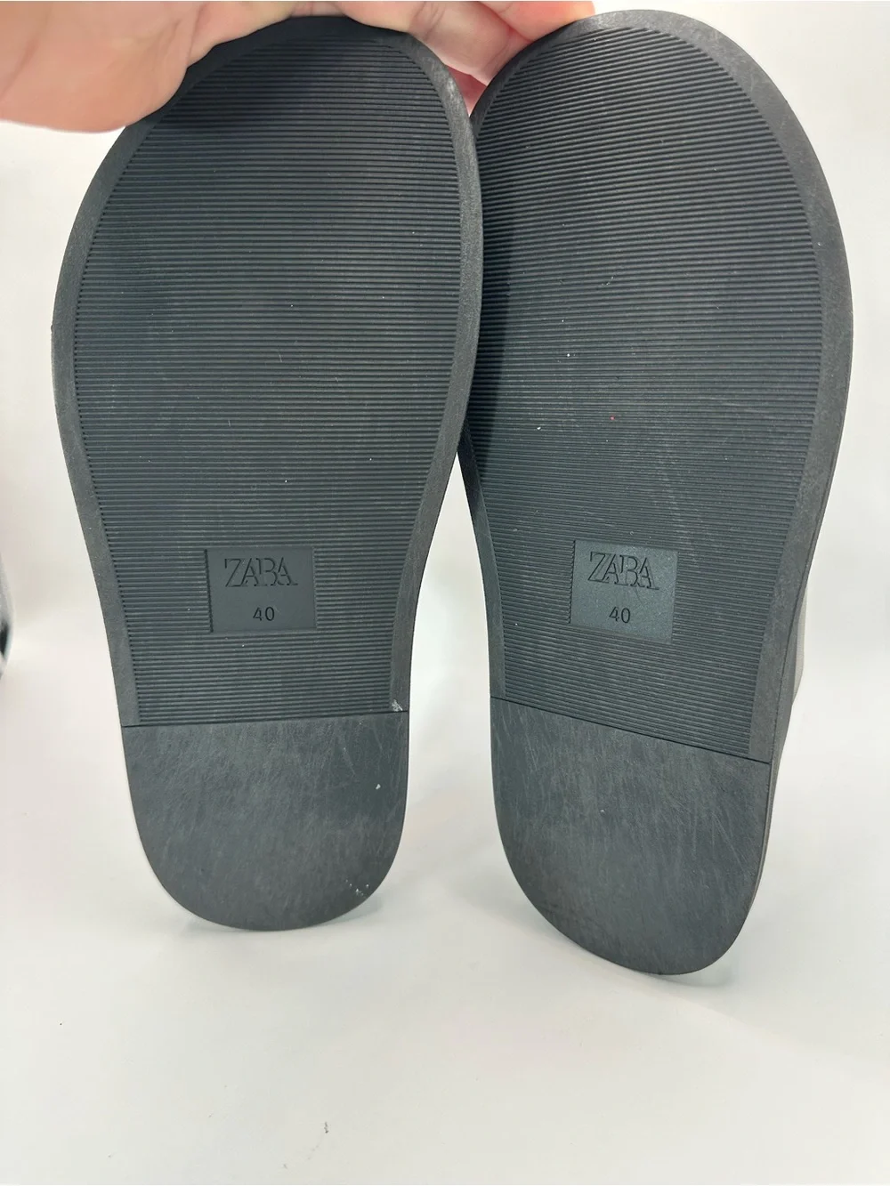Zara Black Men’s Cross-Strap Slide Sandals